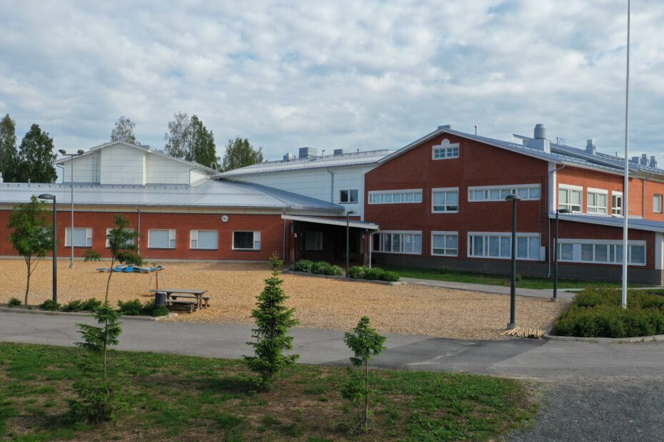 Koulukeskus